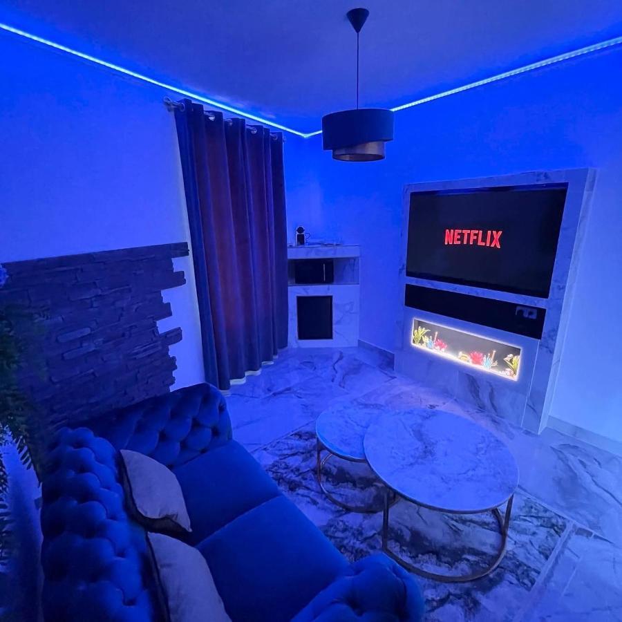 Apartamento Le Blue Aubervilliers Exterior foto
